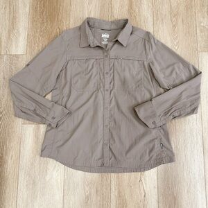 REI Co-op Shirt Womens Large Sahara Taupe Long Sleeve Button Up Outdoors Hiking
